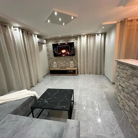 T3 5 Etoile Jacuzzi * Toulouse