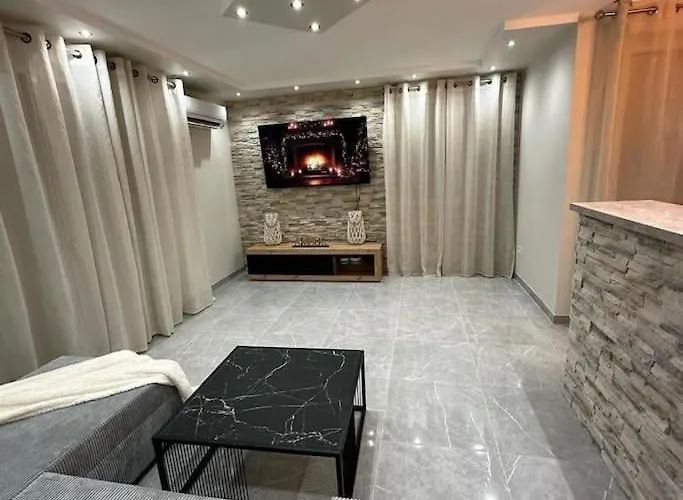 T3 5 Etoile Jacuzzi * تولوز